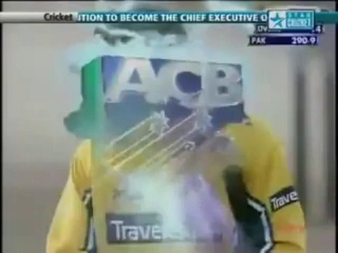 Saqlain Mushtaq Magic Doosra