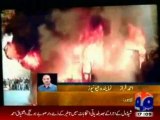 Islami Jamiat Talaba (IJT) torched 2 Buses in Lahore after arrested Jamiat students from Punjab University