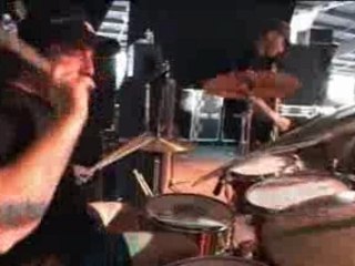 Biohazard - Hold My Own (Hellfest 2003)