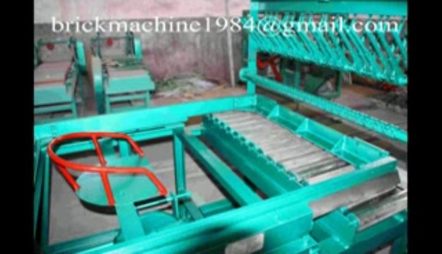 máquina de tijolo de barro vermelho( firedbrickmachine.com)