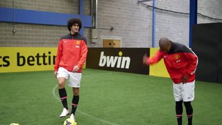 Manchester United's Young, Fellaini and Nani show off their skills