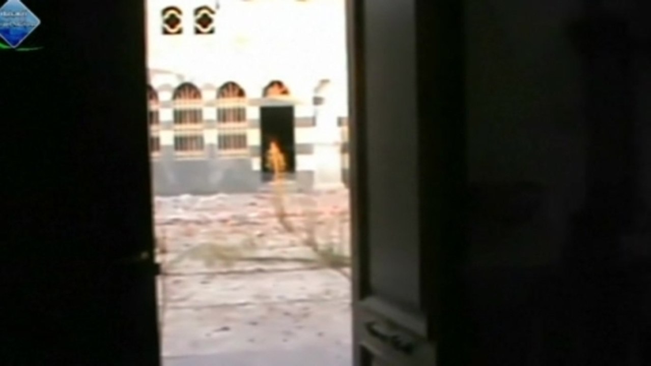 Islamist fighters move nuns from captured Christian village