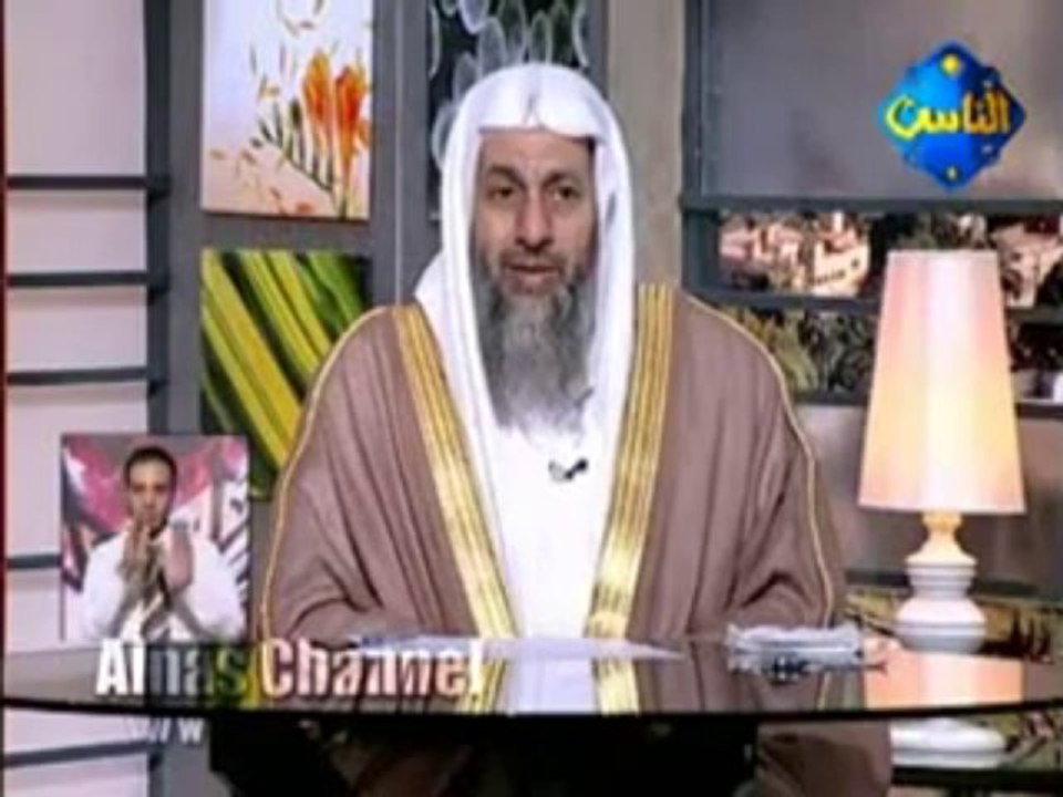 هل يجوز إخراج زكاة المال موادا عينية بدلا من المال ؟