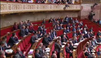 [ARCHIVE] Réforme des rythmes scolaires : réponse de Vincent Peillon au député Charles-Ange Ginesy lors des questions au Gouvernement à l'Assemblée nationale, le 13 novembre 2013