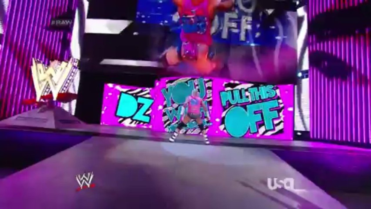 wwe.monday.night.raw.2013.12.02.720p.hdtv.x264-kyr (1)-001