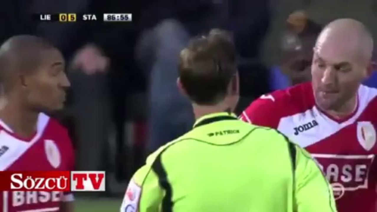 Vainqueur rakibine öyle bir tekme attı ki!