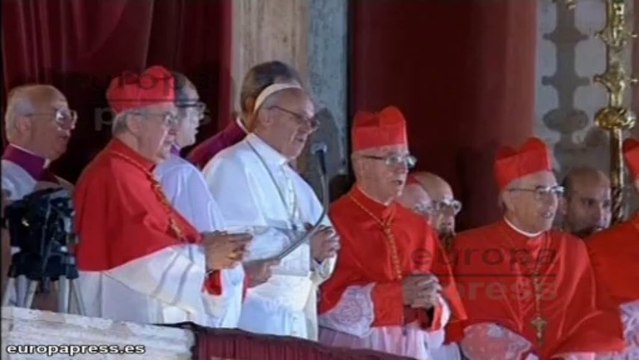 El Papa Francisco trabajó como portero de discoteca