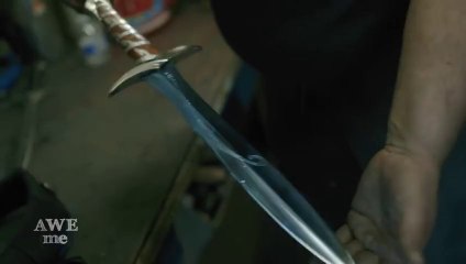 Video herunterladen: Building Bilbo’s Sting Sword From Lord Of The Rings