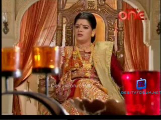 Aakhir Bahu Bhi Toh Beti Hee Hai 4th December 2013 Video