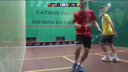 Matthew edges Selby in first round