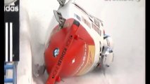 Swiss bobsled crashed in Calgary