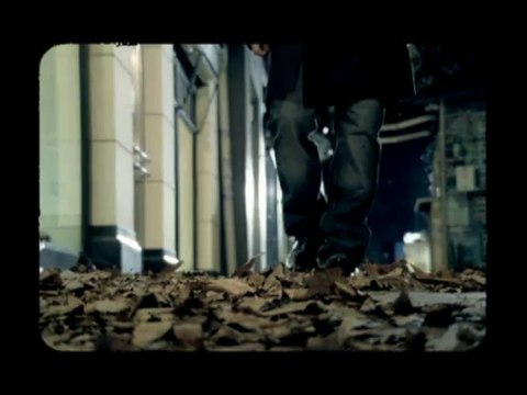 Kutsi - Aynı Şehirde Nefes Almak Bile Bana Yetiyor