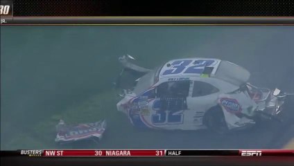Nascar Nationwide Series 2013 Daytona Crash Horrible de Larson