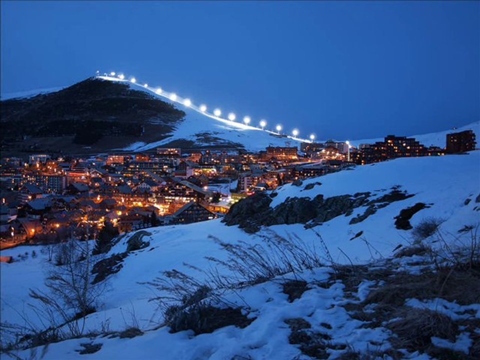 Vacances au ski à l'Alpe d'Huez avec Tousauski, Séjour au ski pas cher en famille