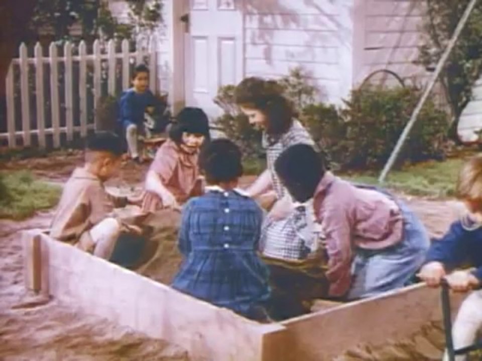 Les oubliés ( 1941 bande annce VO )