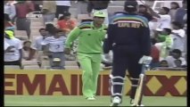 Sachin Tendulkar 54 - India vs Pakistan WC 1992