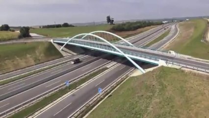 Aeromobil 2.5 voiture volante