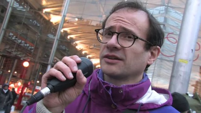 Opération réussie !!! Action des Déboulonneurs le 30/11/13