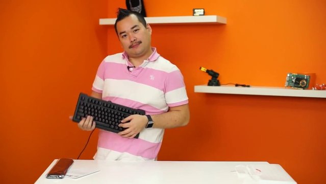 Max Keyboard Blackbird Tenkeyless Mechanical Keyboard Unboxing - Unpacked