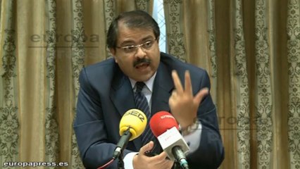 El embajador de Egipto defiende nueva Constitución