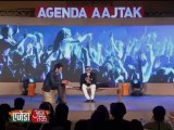 Agenda Aaj Tak 2013:Raper Honey Singh singing rap rock songs