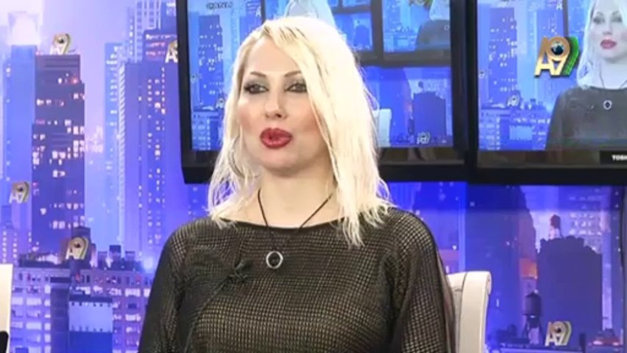 Gülşah Güçyetmez, Didem Rahvancı, Ebru Altan, Damla Pamir, Beyza Bayraktar, Didem Ürer ve Ceylan Özbudak'ın A9 TV'deki canlı sohbeti (13 Nisan 2013; 22:00)