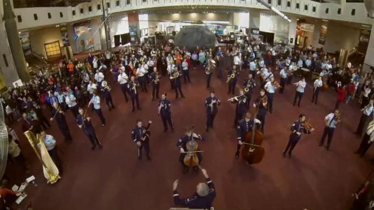 US Air Force Band Surprises Visitors at National Air and Space Museum