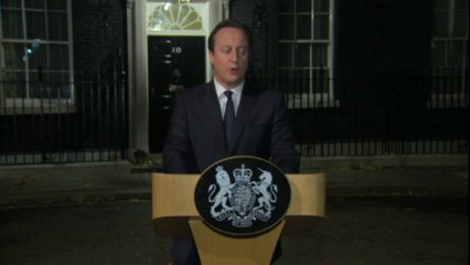 David Cameron pays tribute to 'hero' Nelson Mandela