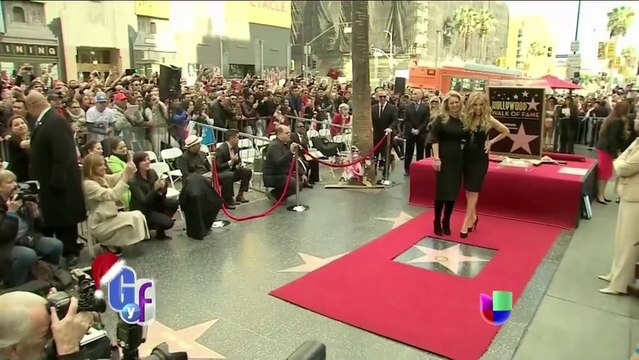 Thalía dedicó su estrella del Paseo de la Fama a su mamá, su estrella en el cielo