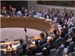 مجلس الأمن يوافق على تدخل فرنسا بأفريقيا الوسطى