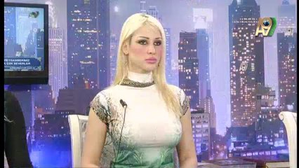 Hıristiyanlar sevgiye açıktır, Kuran’la Peygamberimiz (sav) anlatılırsa çok severler.