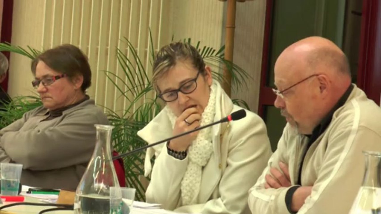 10. Desherbage des collections