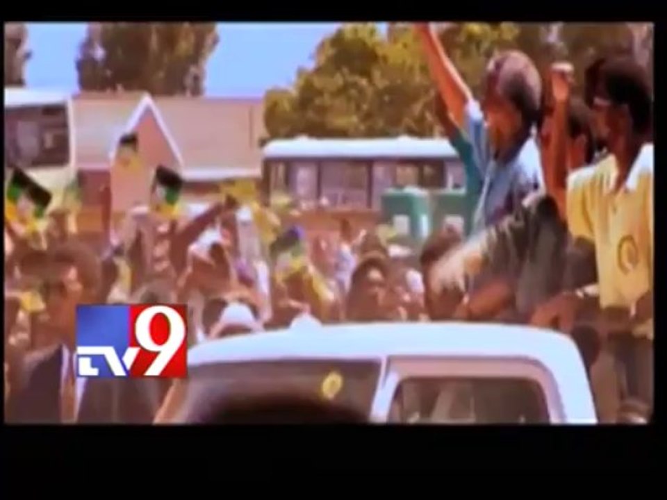 Nelson Mandela, anti-apartheid icon, dies at 95