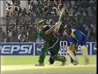 Shahid Afridi 71 vs Sri Lanka 1999
