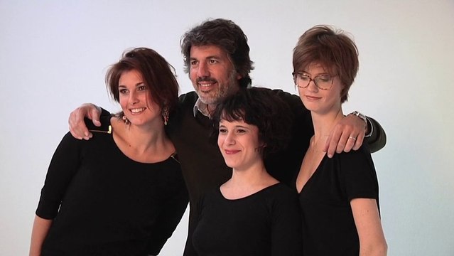 Vidéo cheveux courts : 3 styles, 3 coupes