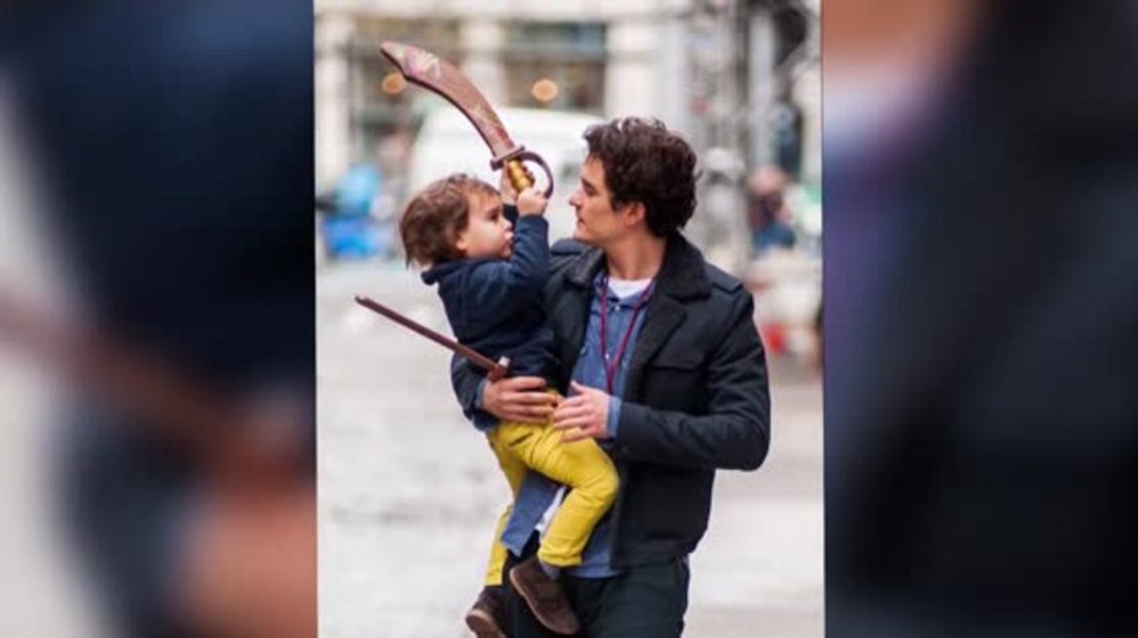 Orlando Bloom and Flynn are Pirates of Manhattan
