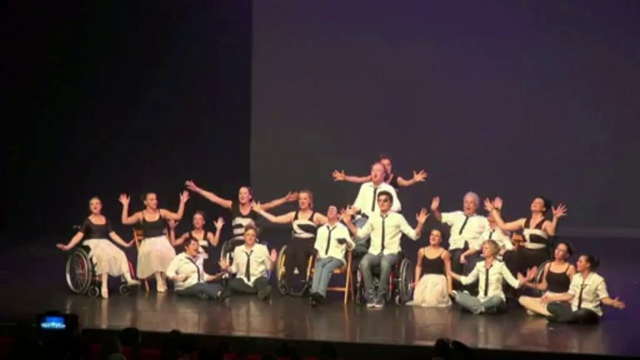 Extrait Génération Danse  Mode H 2013 Palais des Congrès  Vinci de Tours