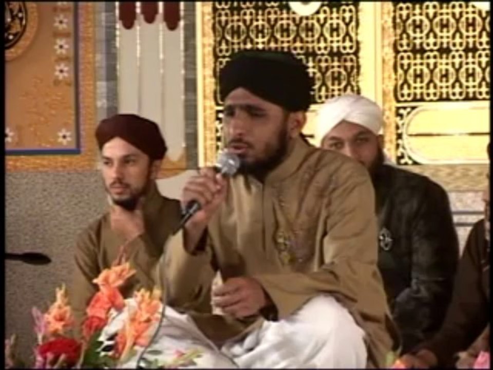 wo kamal e husn e huzzor hain