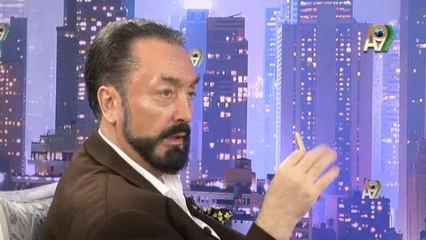 Nazım Hikmet'in yazdığı şiirlerden Allah’a inandığı anlaşılıyor.