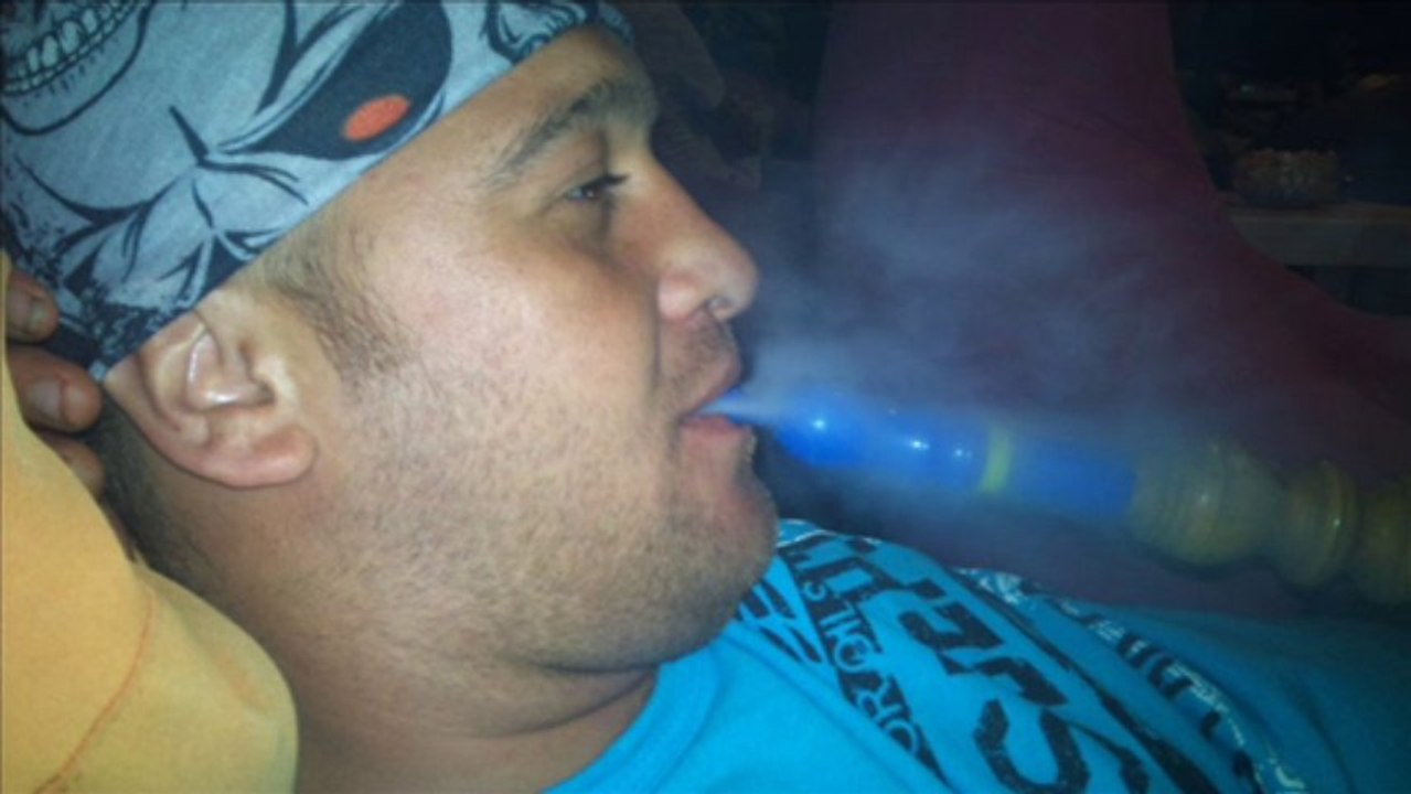 seslievimiz.com  Gözümden Uzaga Bir Yere Gitme Gitme  (Süper -siir HD)