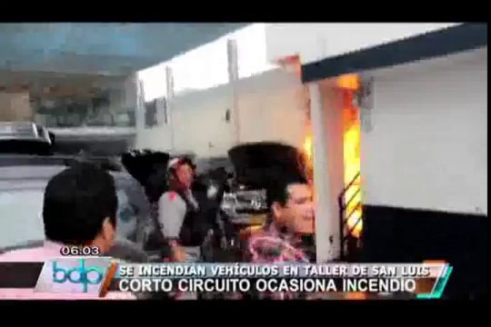 Al menos 5 vehículos resultaron dañados por incendio en taller de San Luis