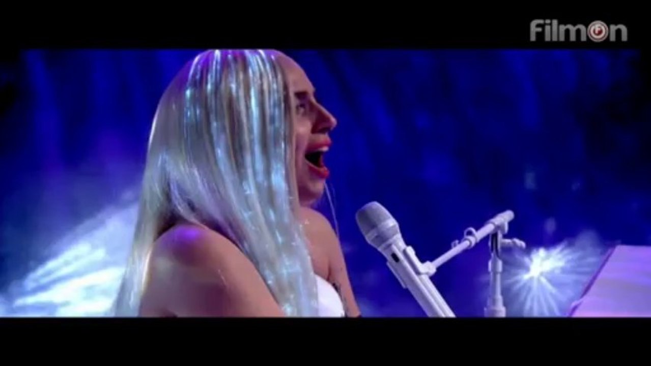 Lady Gaga performs "Dope" on Alan Carr: Charty Man 2013/12/06 A