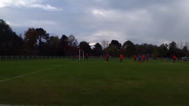 (Séniors 1)Un des 8 buts contre Sauveterre