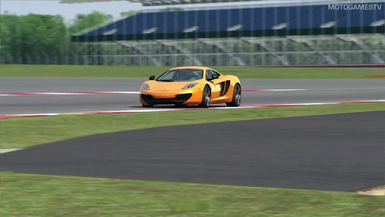 Assetto Corsa Beta - McLaren Mp4-12C at Silverstone GP