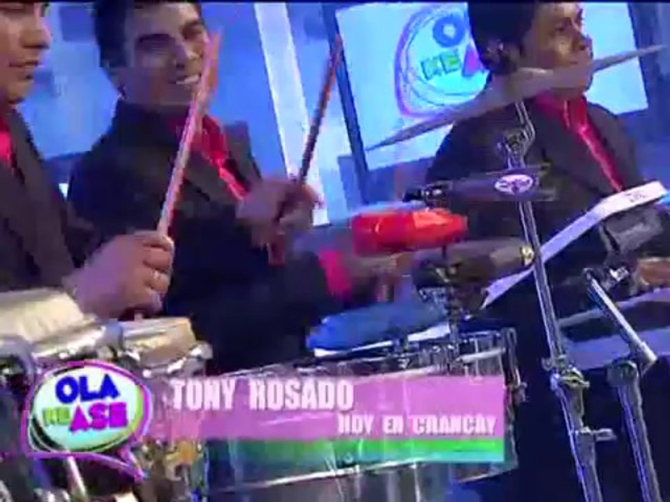 Baila al ritmo del 'Ruiseñor de la Cumbia' Tony Rosado y su tema 'Vete Lejos'