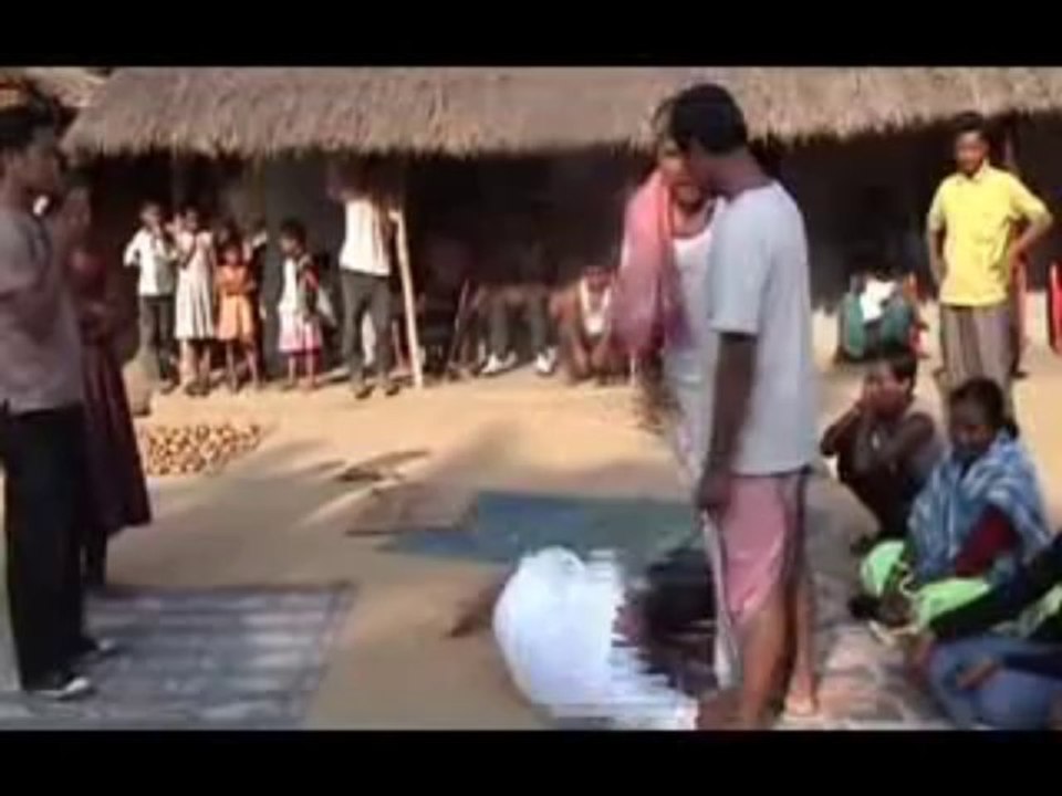 Chumuint Khombar 2