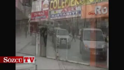 Hakkari'de kepenkler kapalı