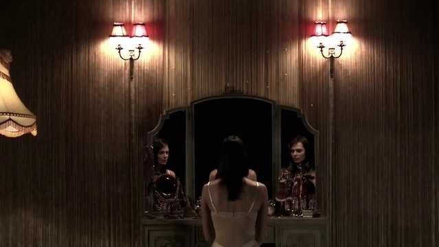 Μιχάλης Χατζηγιάννης - Άννα _ Mixalis Xatzigiannis - Anna - Official Music Video