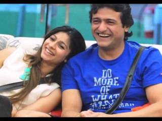 BIGG BOSS 7 FINALLY Kajol supports Tanisha