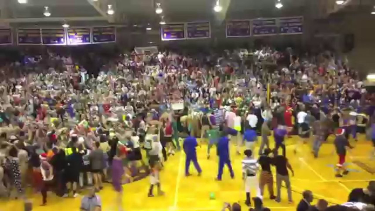 Taylor University Silent Night 2013